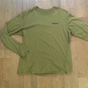 Patagonia long sleeve T-shirt